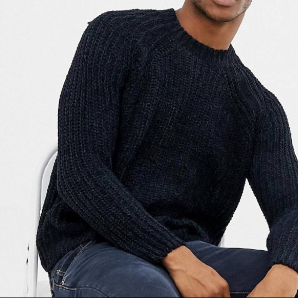 Pull and Bear sweater in navy